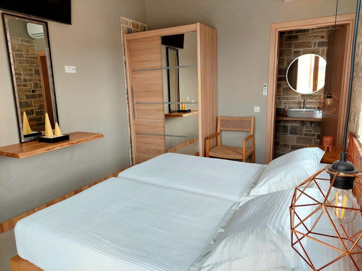 Phaestias Terra Villas คาลามากิ ภายนอก รูปภาพ